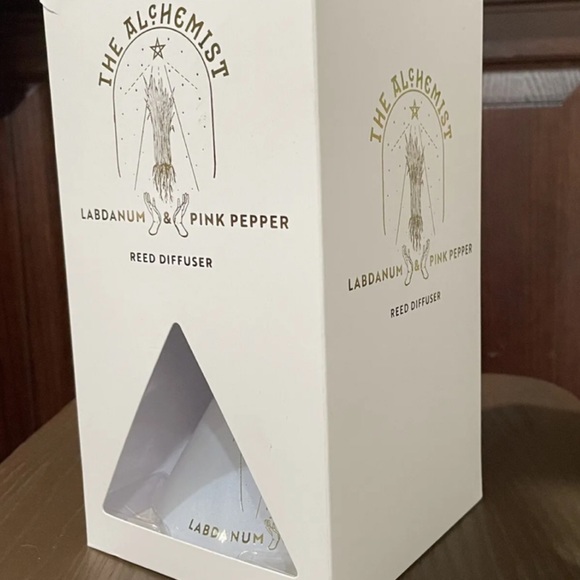 Accents The Alchemist Reed Diffuser Labdanum Pink Pepper Glass